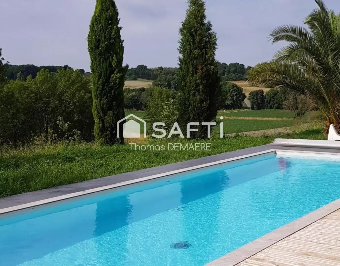 Maison à vendre, 240m², Montlieu-la-Garde