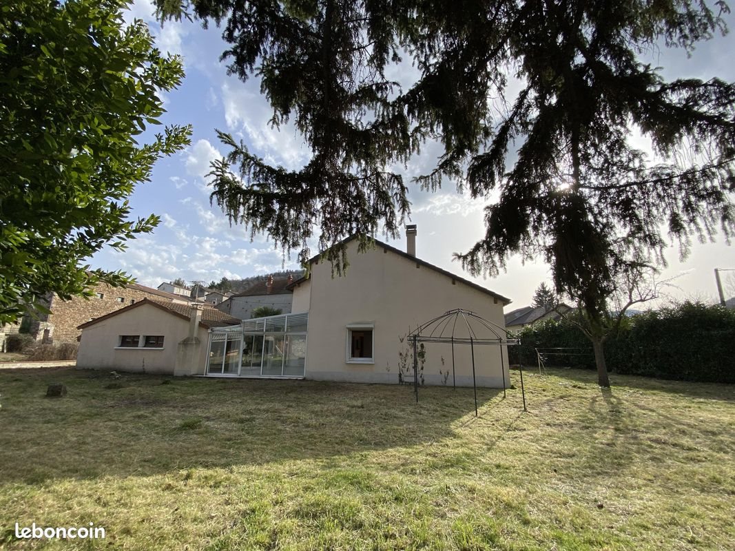 Maison à vendre, 175m², Massiac