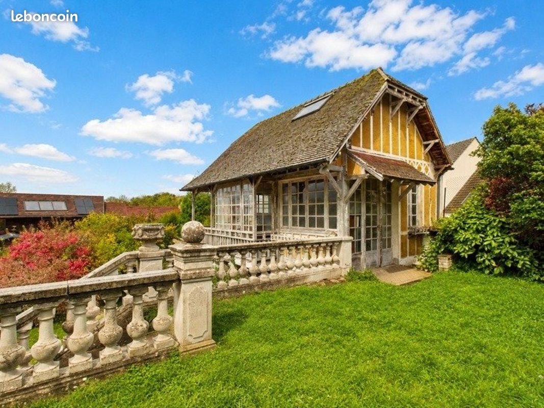 Maison à vendre, 255m², Jouy-le-Moutier
