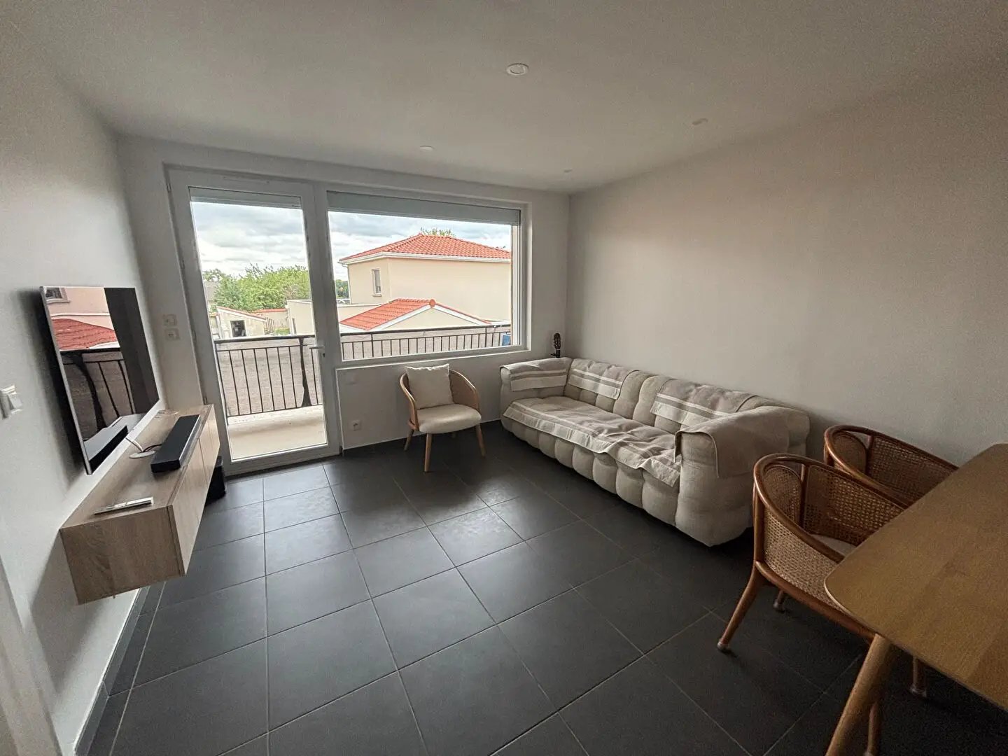 Appartement à vendre, 74m², Balan