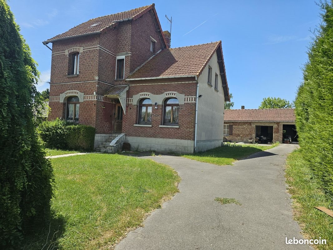 Maison à vendre, 145m², Saint-Quentin