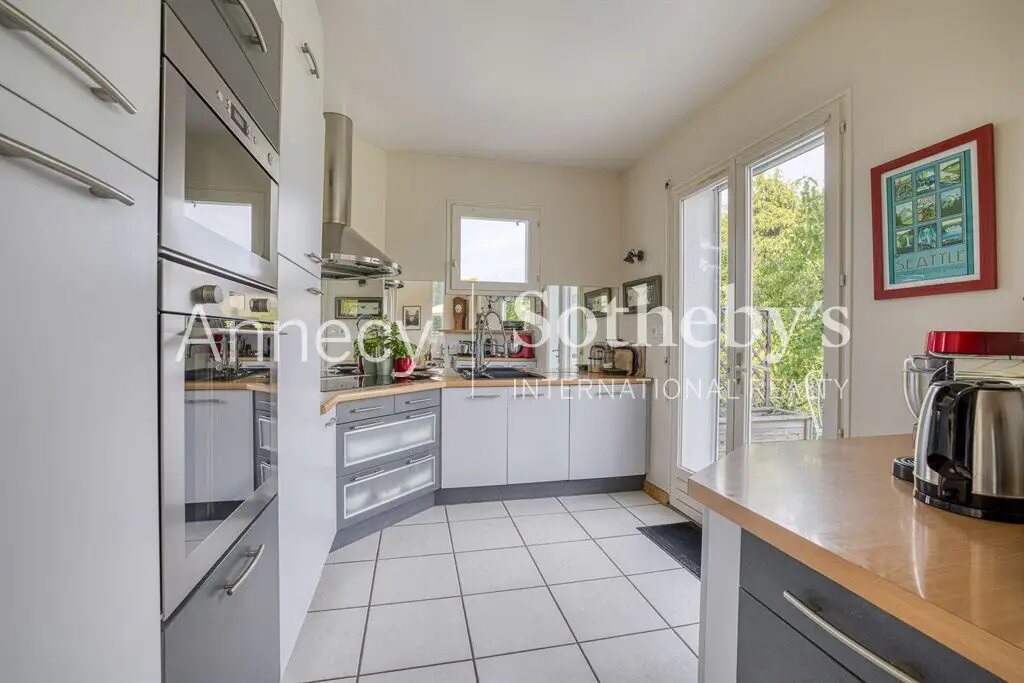 Maison à vendre, 206m², Pers-Jussy