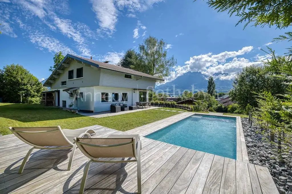 Maison à vendre, 340m², Sévrier