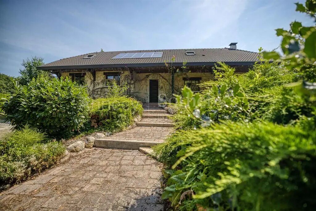 Maison à vendre, 244m², Saint-Jorioz