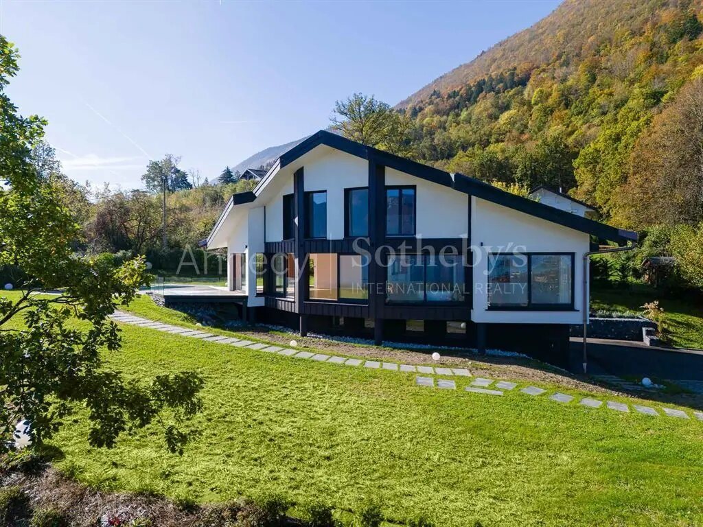 Maison à vendre, 354m², Sévrier
