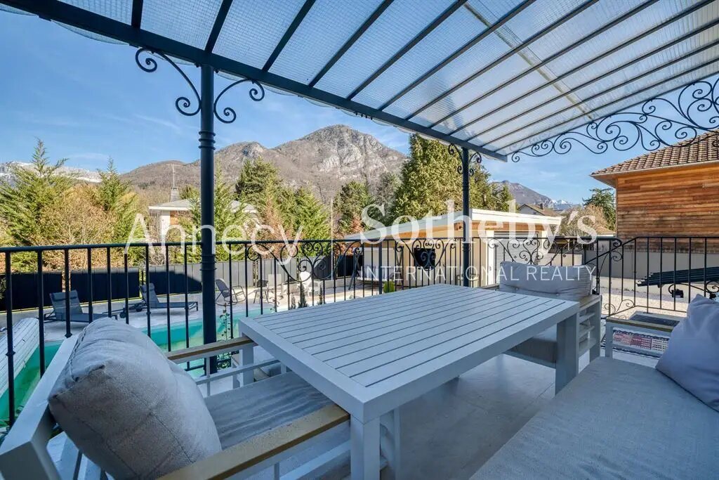 Maison à vendre, 254m², Annecy