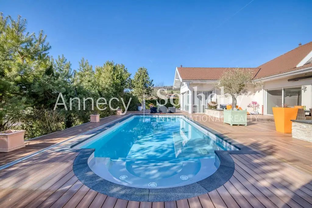 Maison à vendre, 660m², Chapeiry