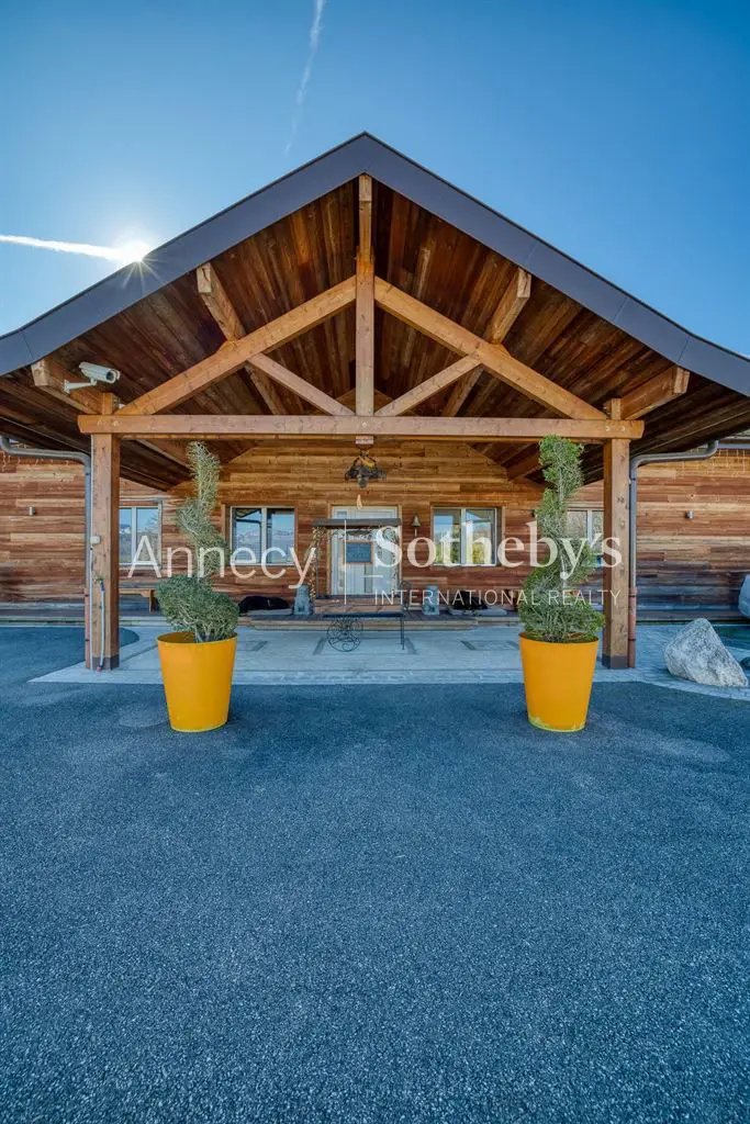 Maison à vendre, 660m², Chapeiry