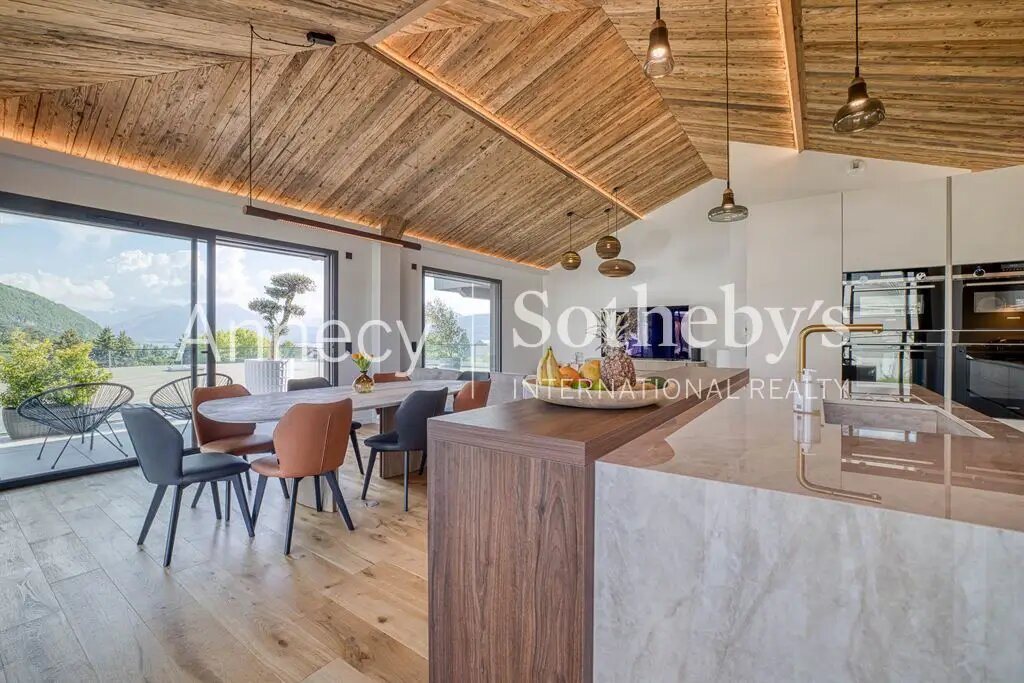 Maison à vendre, 217m², Annecy-le-Vieux