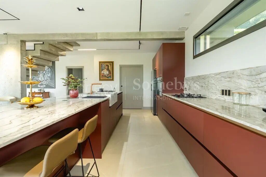 Maison à vendre, 295m², Sévrier