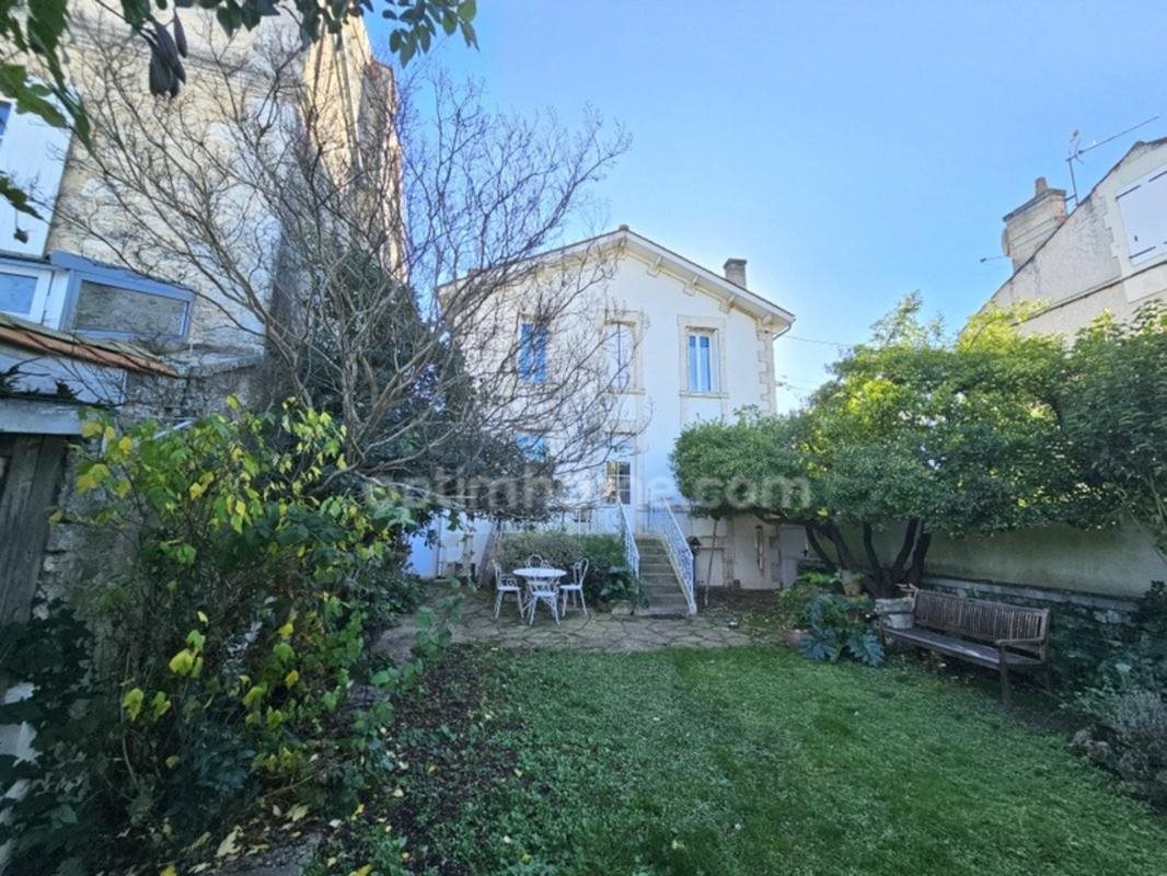 Maison à vendre, 125m², Angoulême