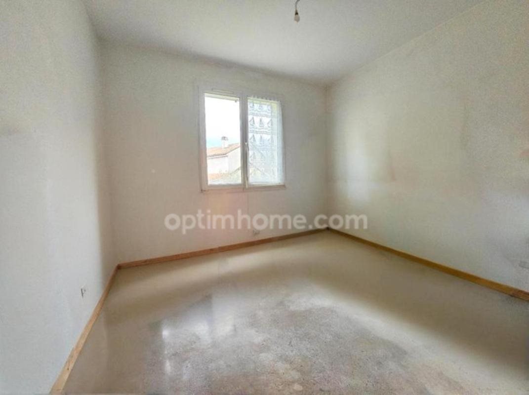 Maison à vendre, 74m², Ruelle-sur-Touvre