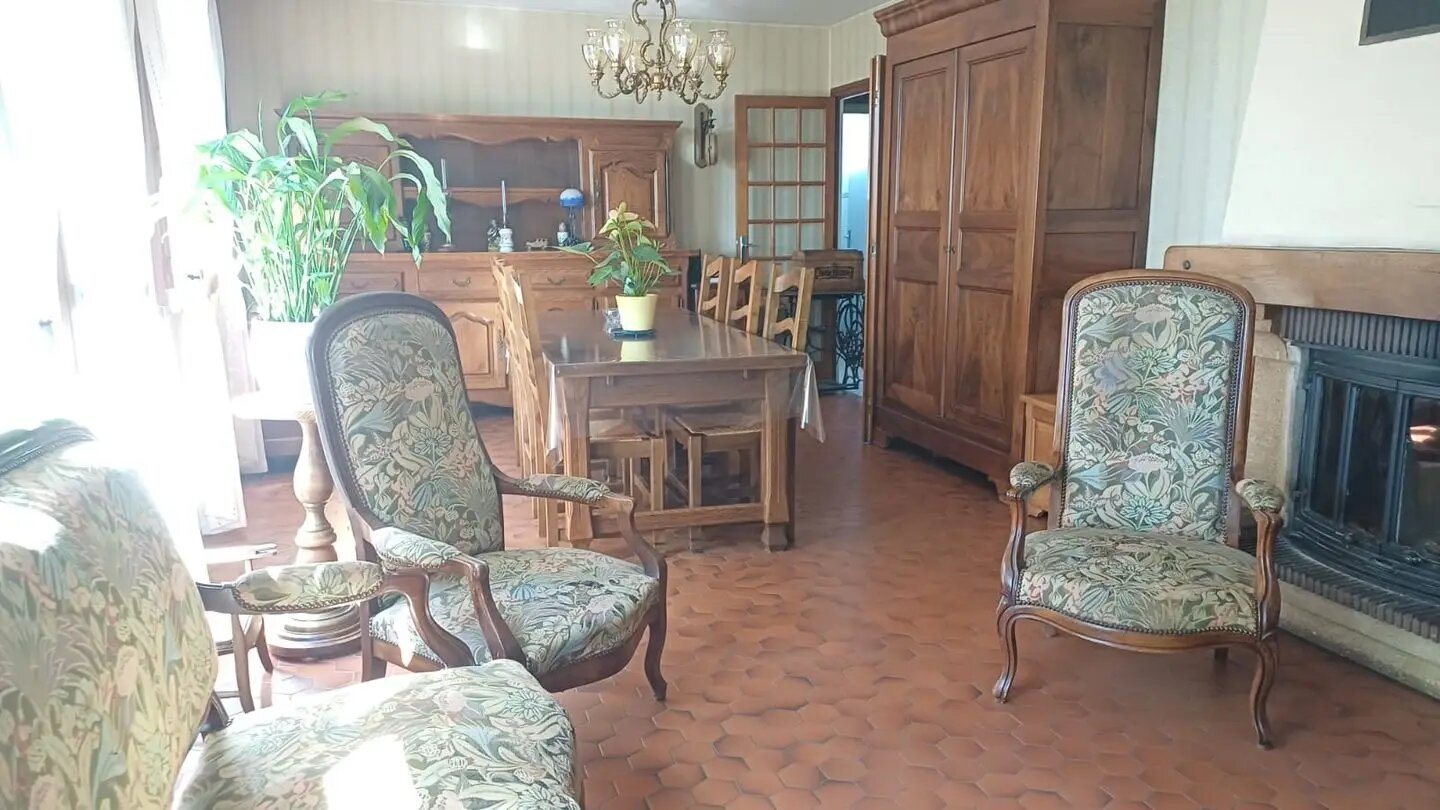 Maison à vendre, 110m², Creuzier-le-Vieux
