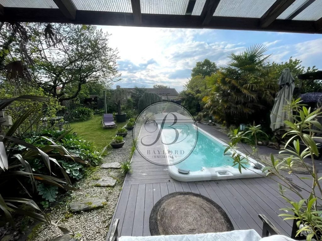 Maison à vendre, 180m², La Chevrolière