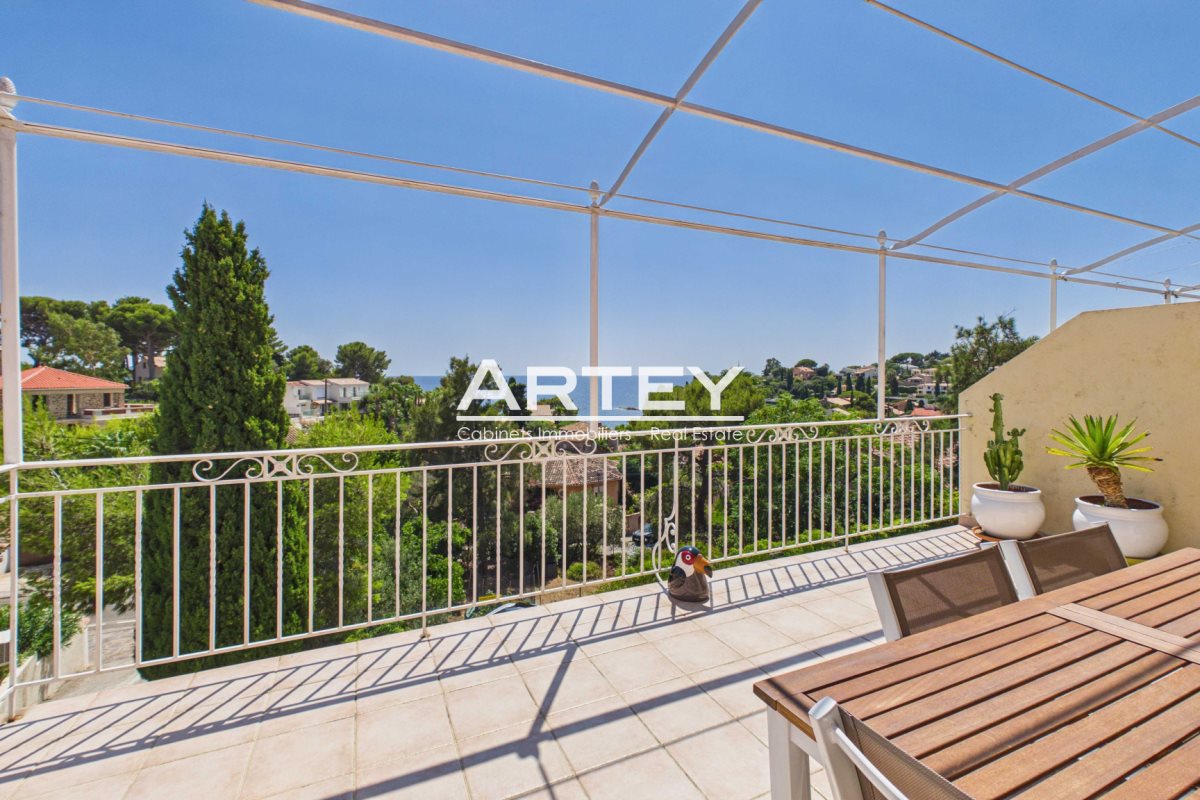 Appartement à vendre, 93m², Carqueiranne
