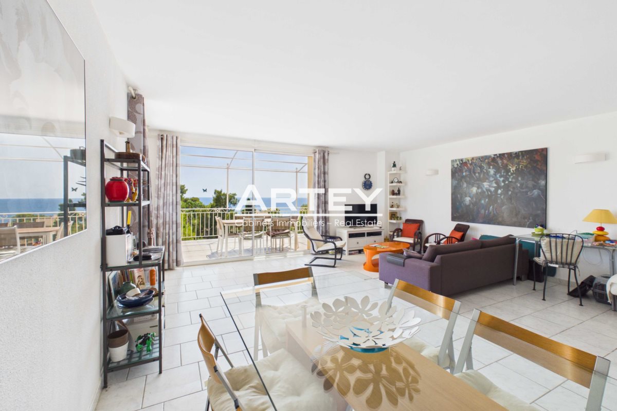 Appartement à vendre, 93m², Carqueiranne