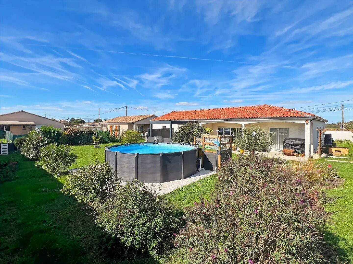 Maison à vendre, 122m², Frouzins