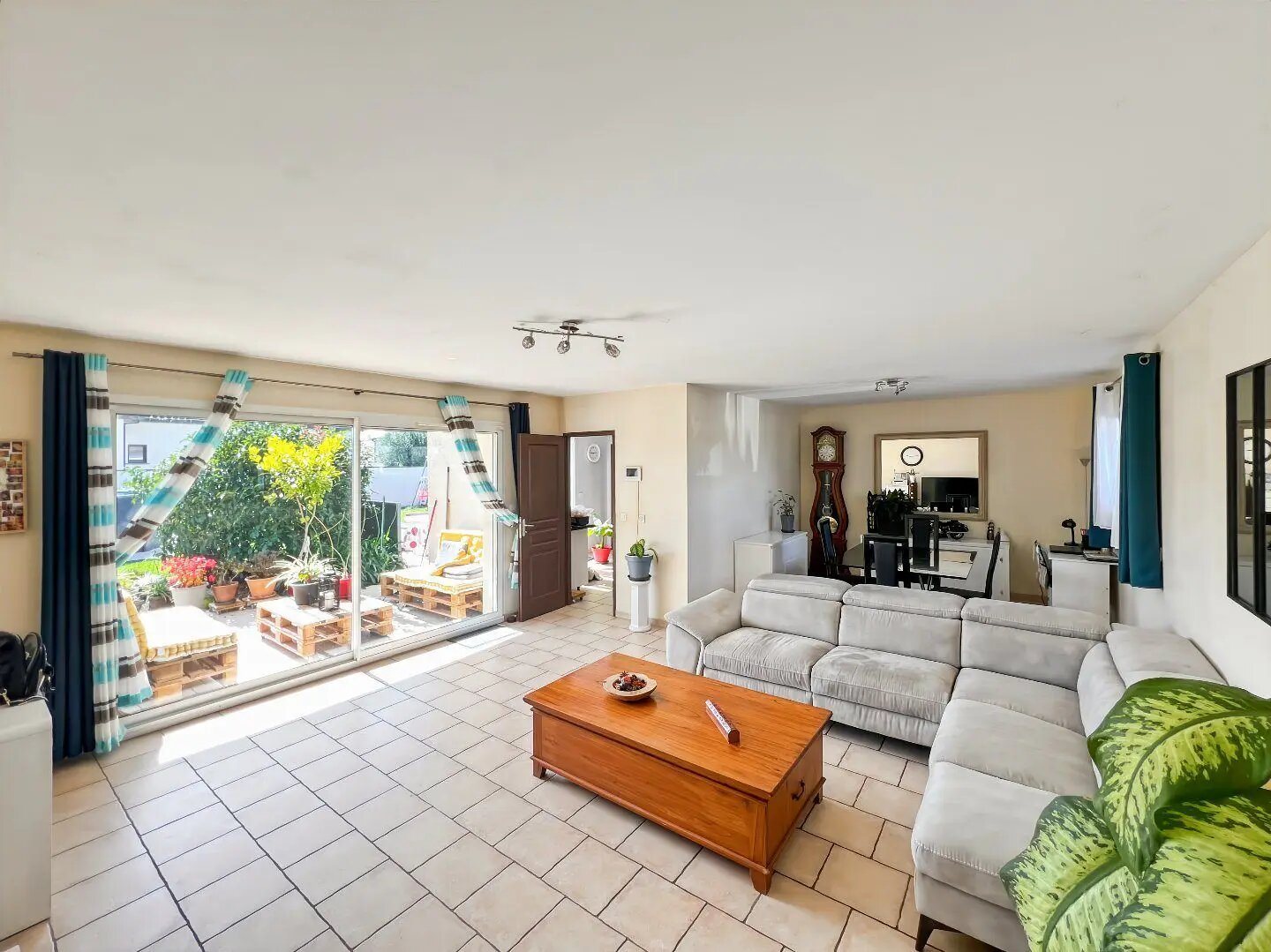 Maison à vendre, 122m², Frouzins