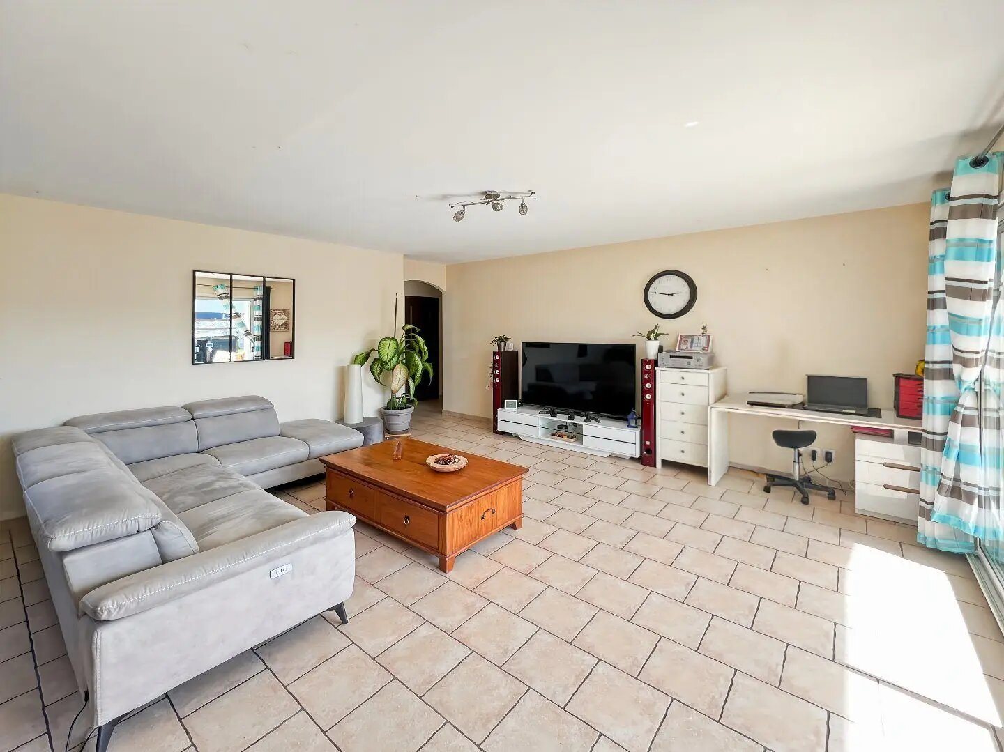 Maison à vendre, 122m², Frouzins