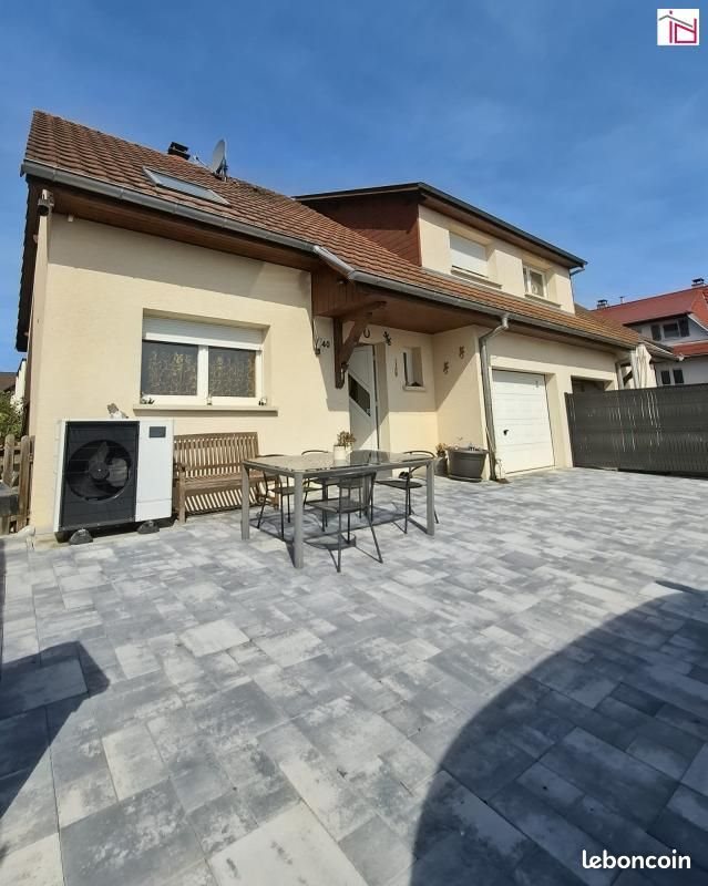 Maison à vendre, 122m², Leymen