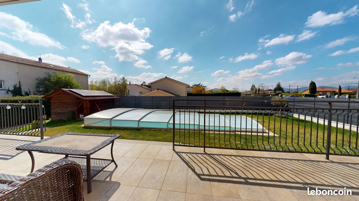 Maison à vendre, 150m², Saint-Genis-les-Ollières