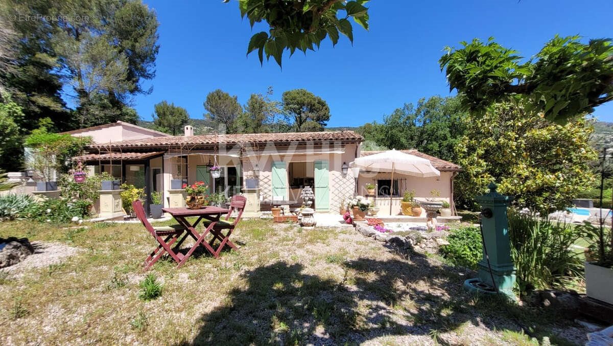 Maison à vendre, 148m², Peymeinade