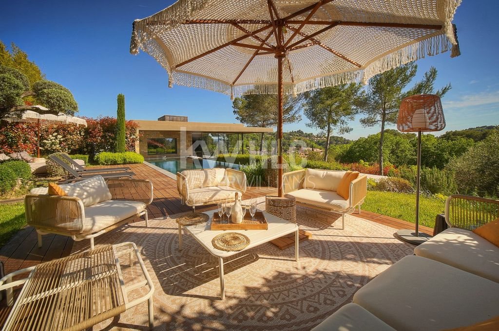 Maison à vendre, 330m², Mougins