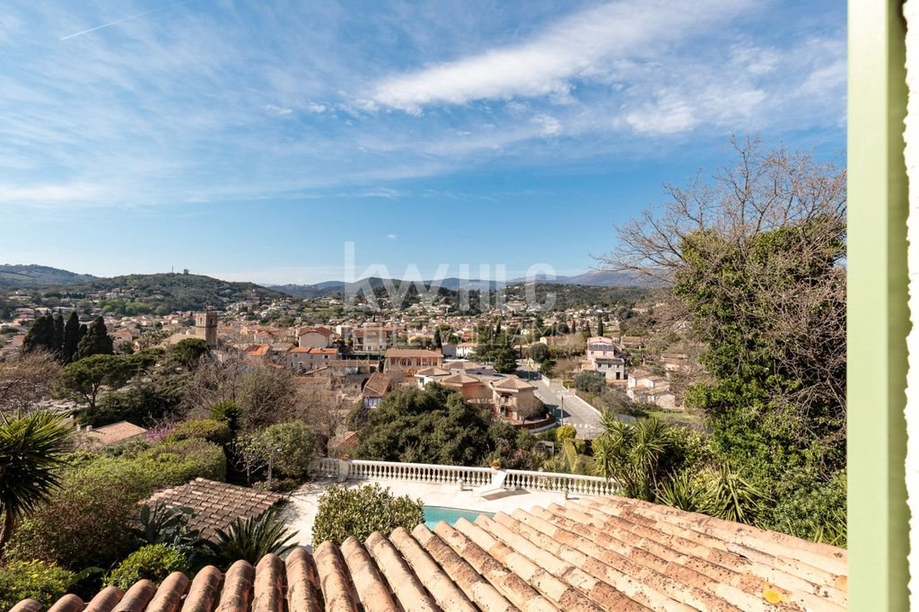 Maison à vendre, 124m², Pégomas