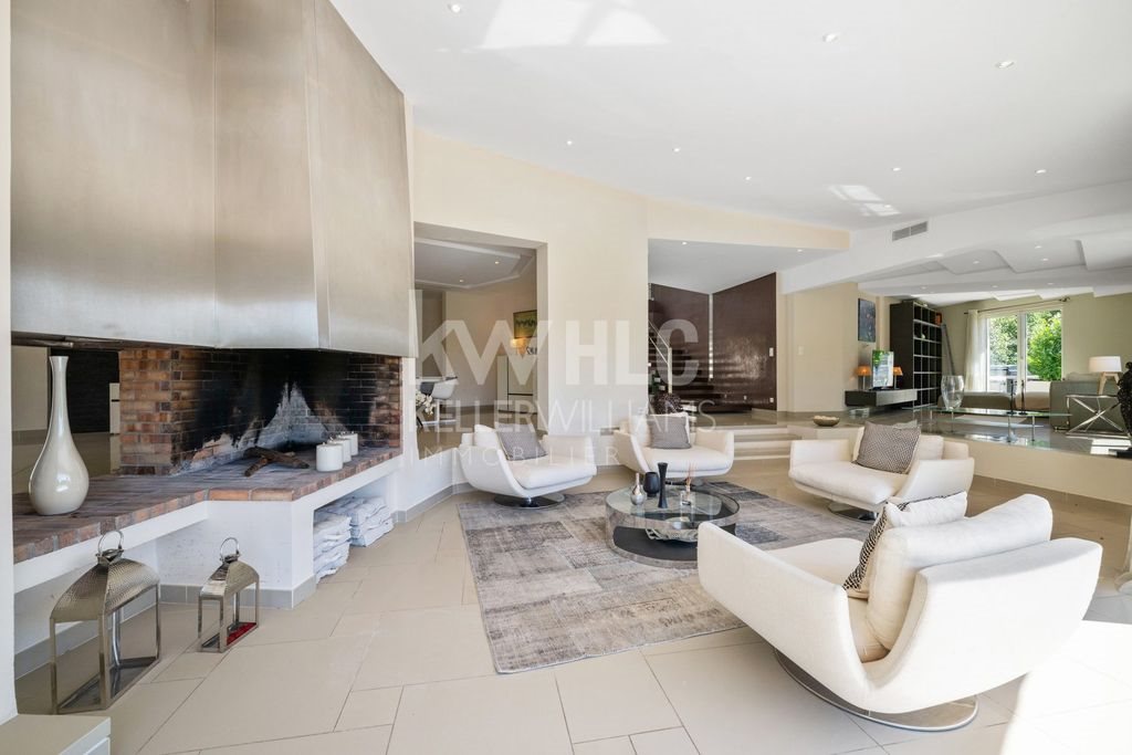 Maison à vendre, 587m², Mouans-Sartoux