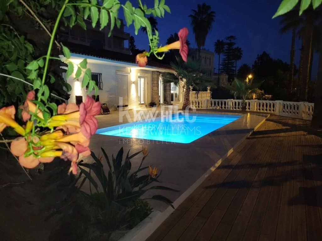 Maison à vendre, 224m², Vallauris