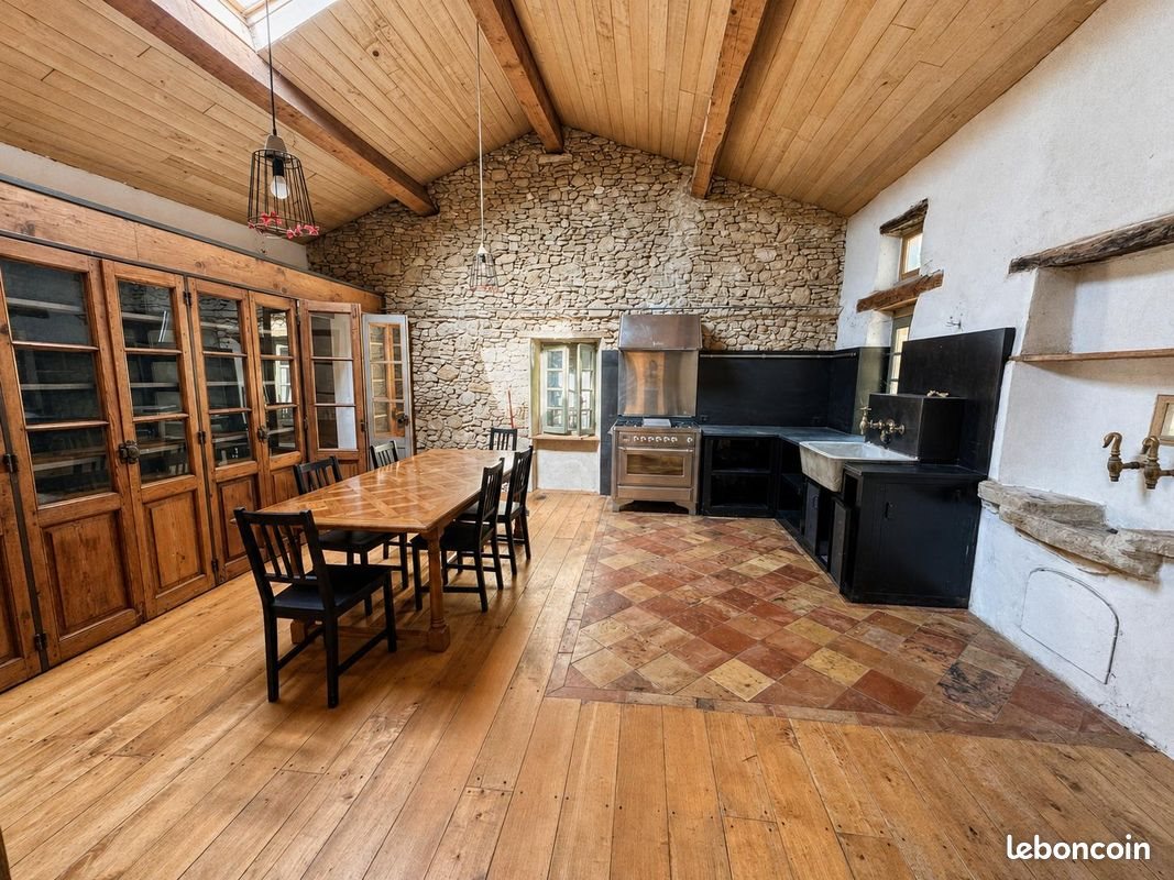 Maison à vendre, 258m², Les Cassés