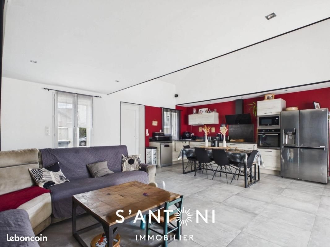 Maison à vendre, 115m², Bessan