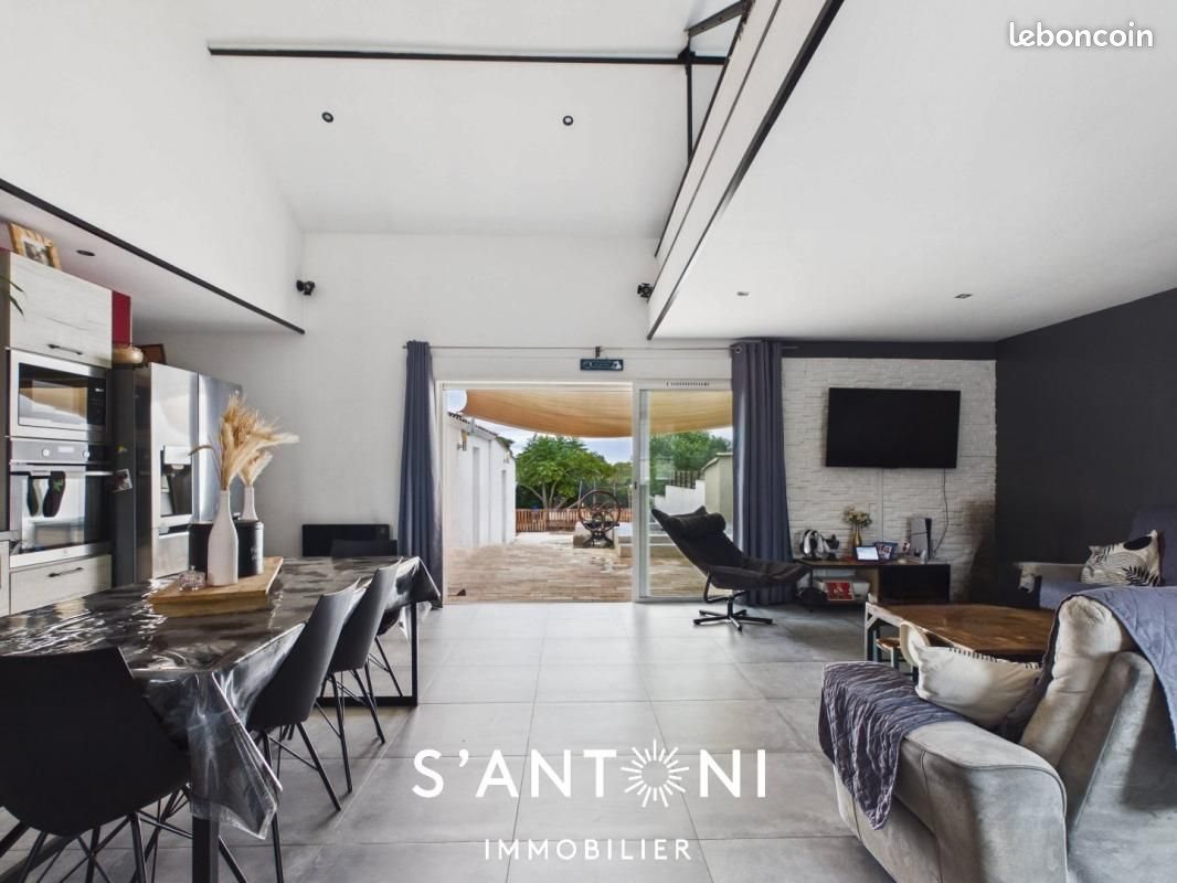 Maison à vendre, 115m², Bessan