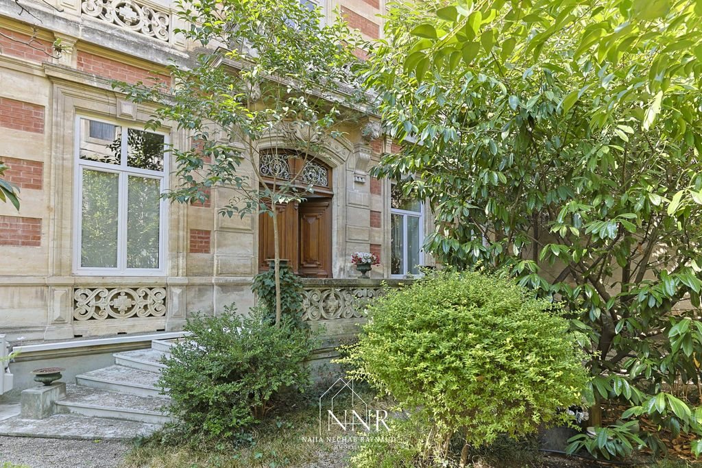 Maison à vendre, 560m², Clermont-l'Hérault