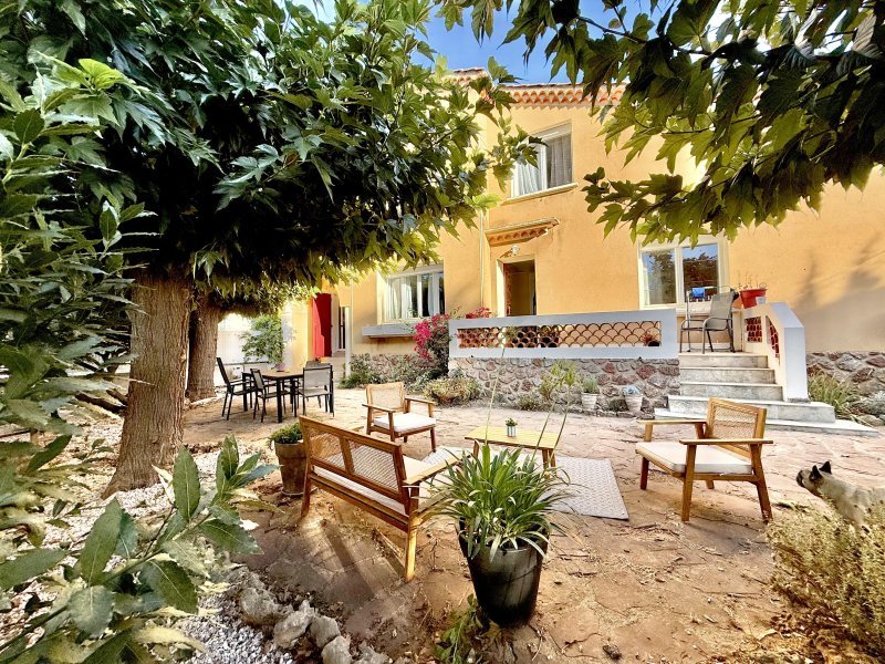 Maison à vendre, 4m², Creissan