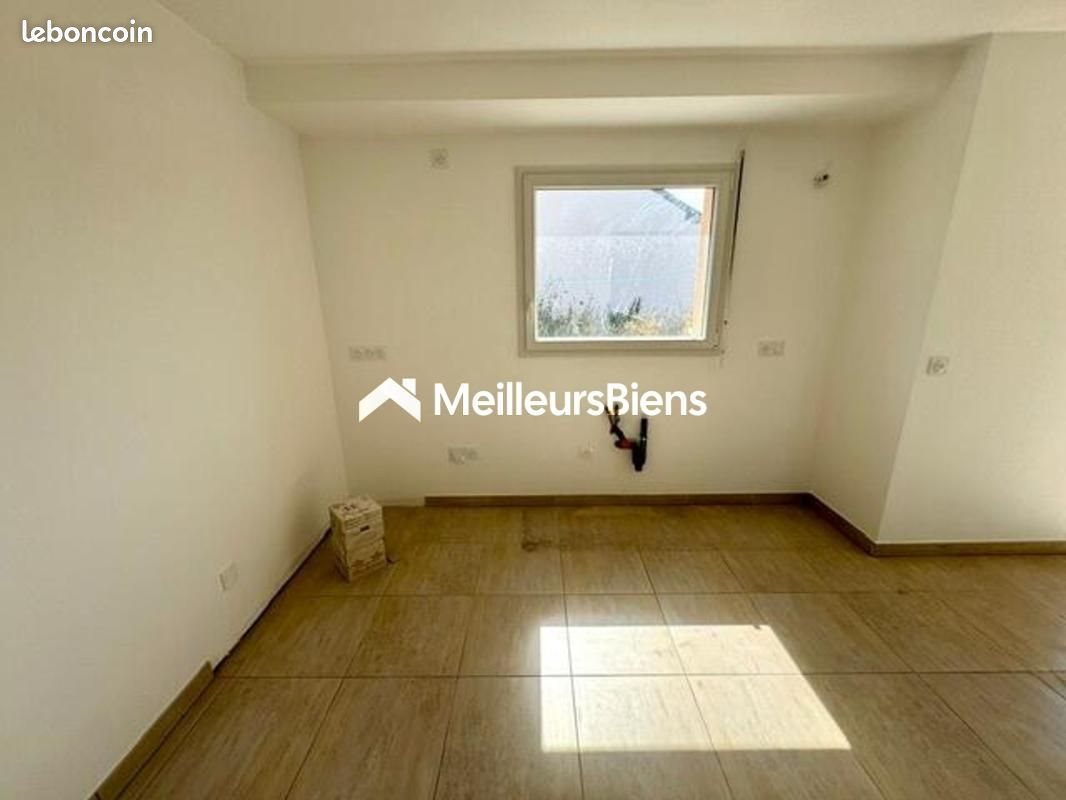 Maison à vendre, 65m², Ploumagoar