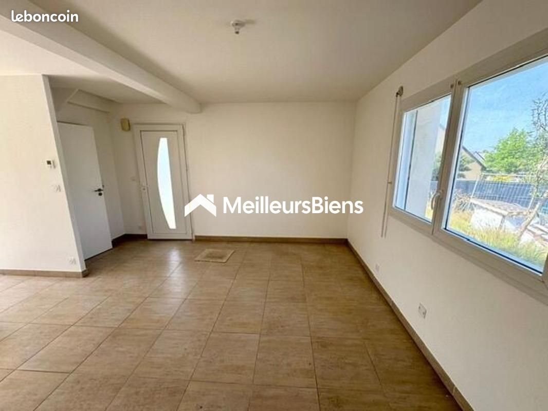 Maison à vendre, 65m², Ploumagoar