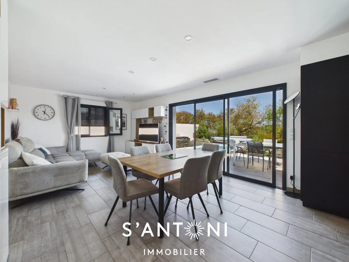 Maison à vendre, 109m², Saint-Thibéry