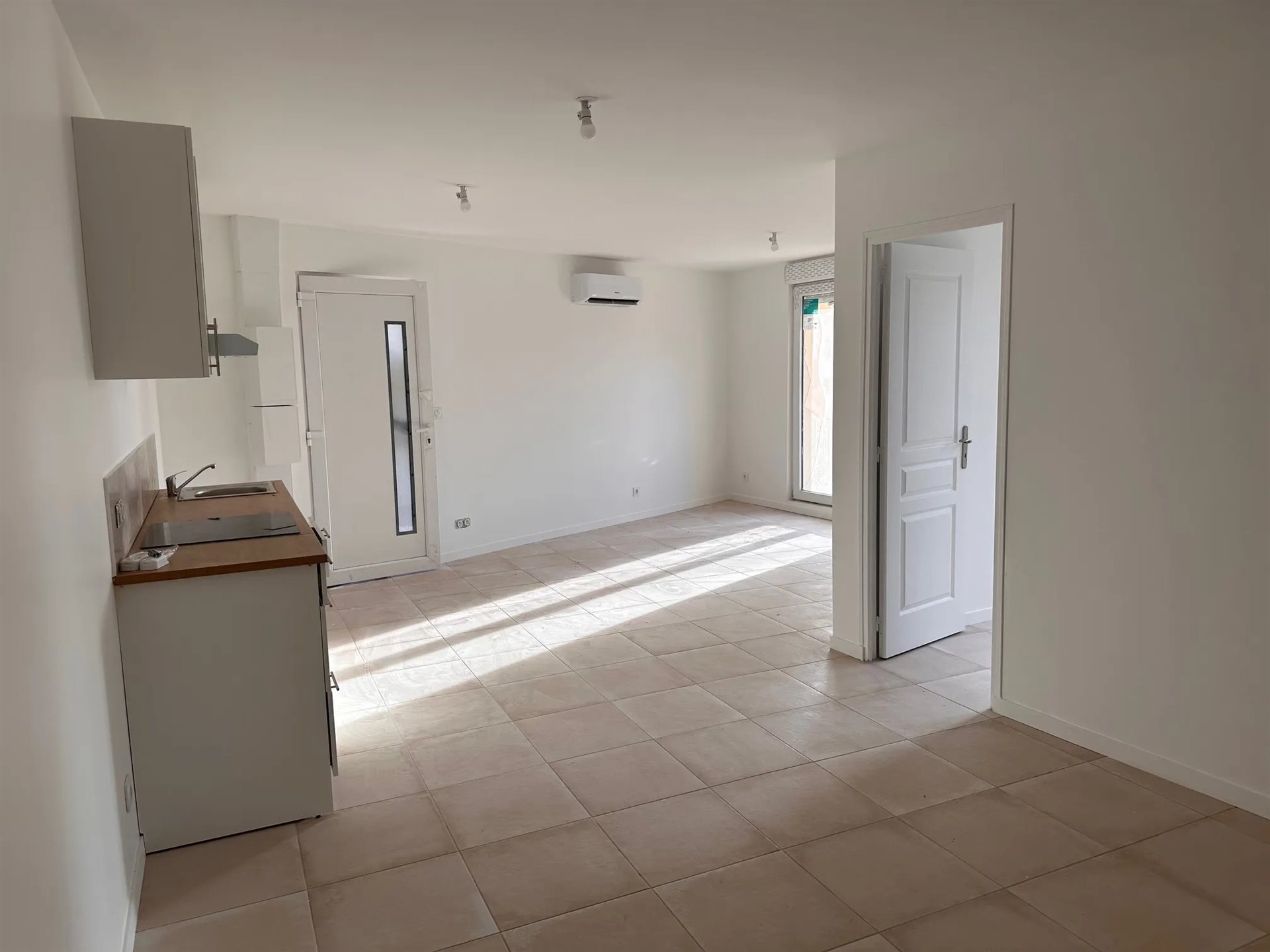 Appartement à louer, 66m², Pommeuse