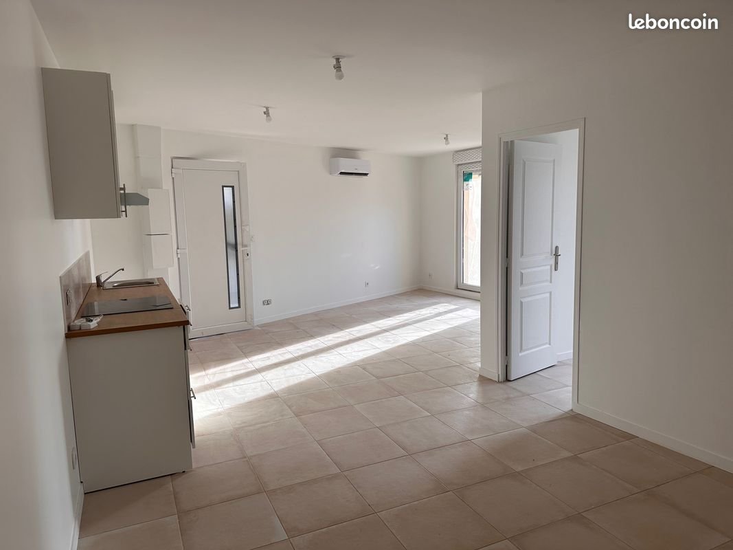 Appartement à louer, 66m², Pommeuse
