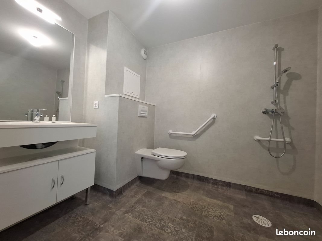Appartement à louer, 44m², Chavanoz