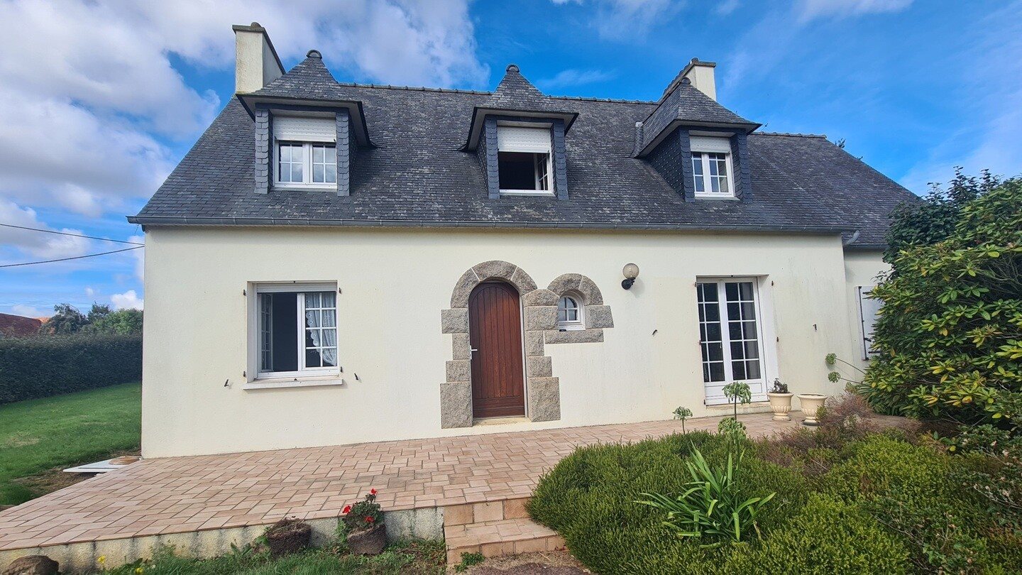 Maison à vendre, 122m², Guiclan