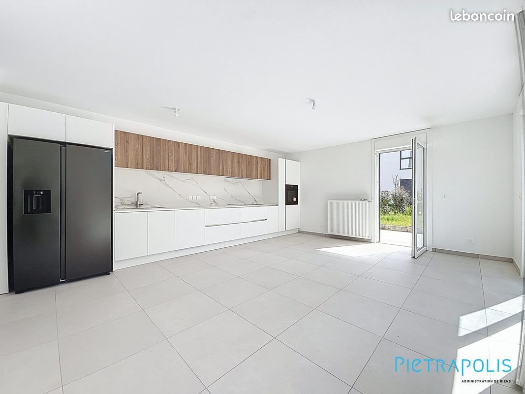 Appartement à louer, 104m², Ornex