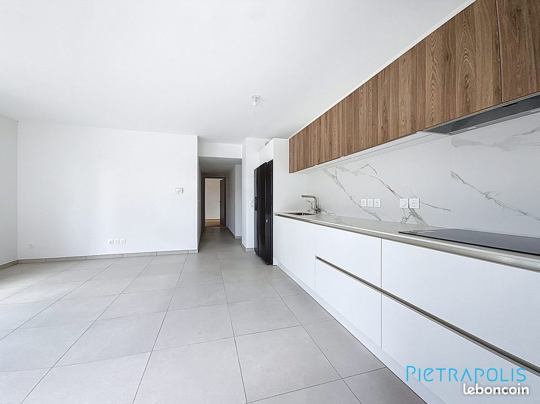 Appartement à louer, 104m², Ornex