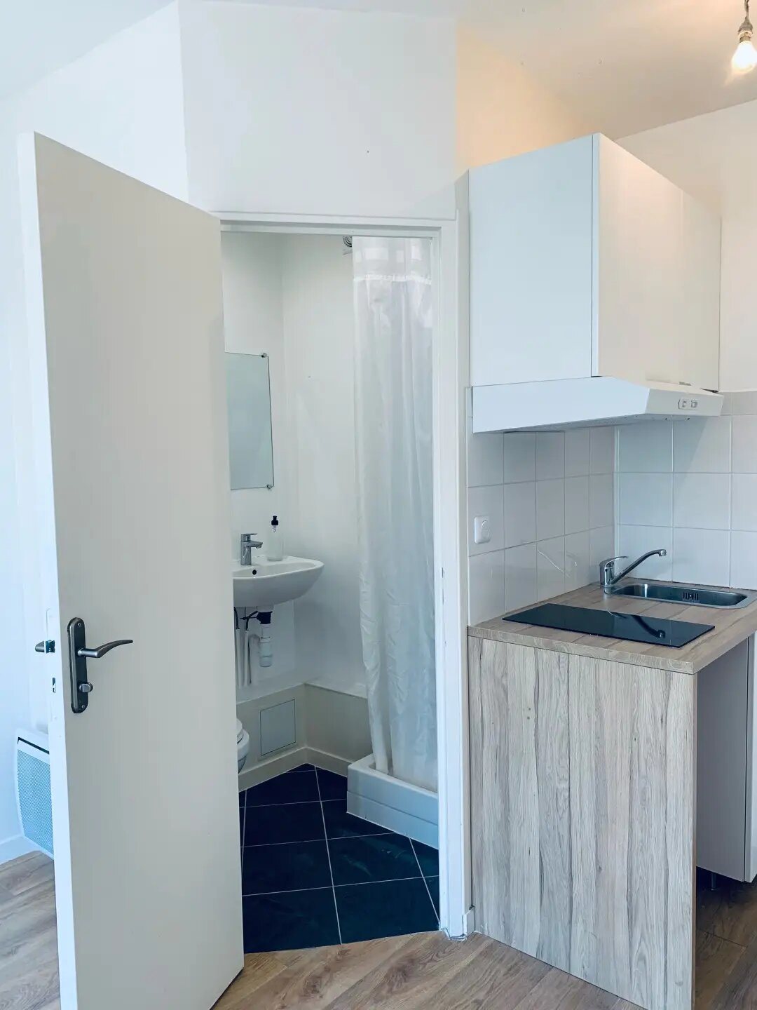 Appartement à louer, 14m², Paris 11ème