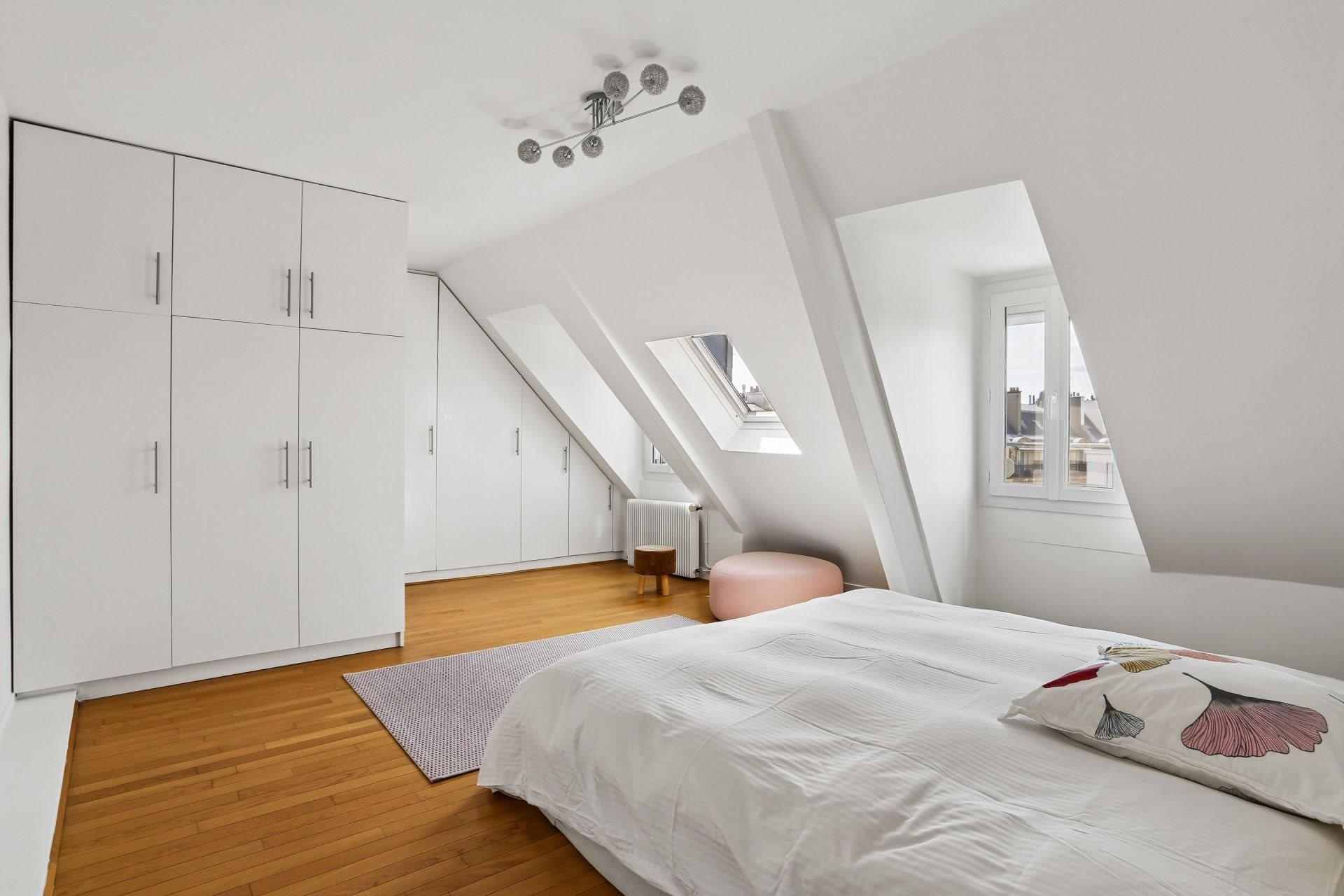 Appartement à louer, 90m², Paris 8ème