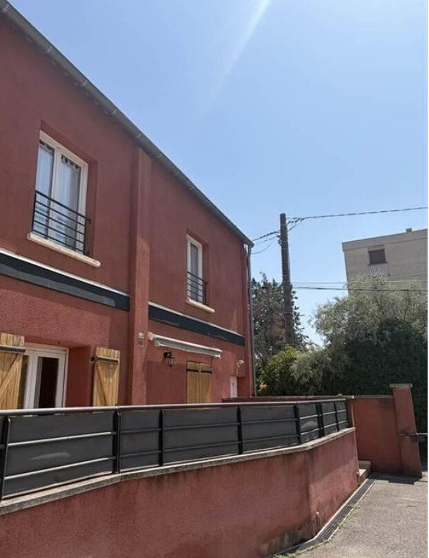 Appartement à vendre, 108m², Aubagne