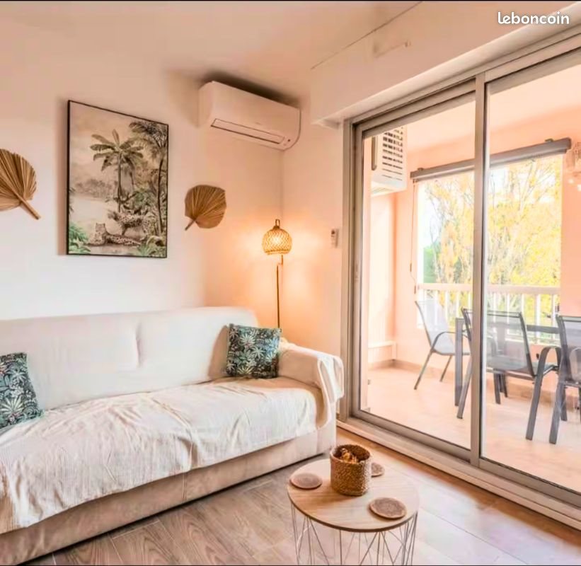 Appartement à louer, 30m², Fréjus