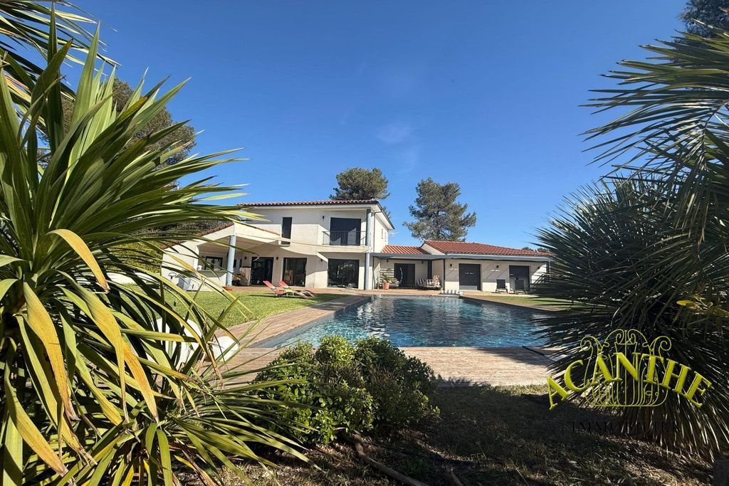 Maison à vendre, 230m², Saint-Gély-du-Fesc