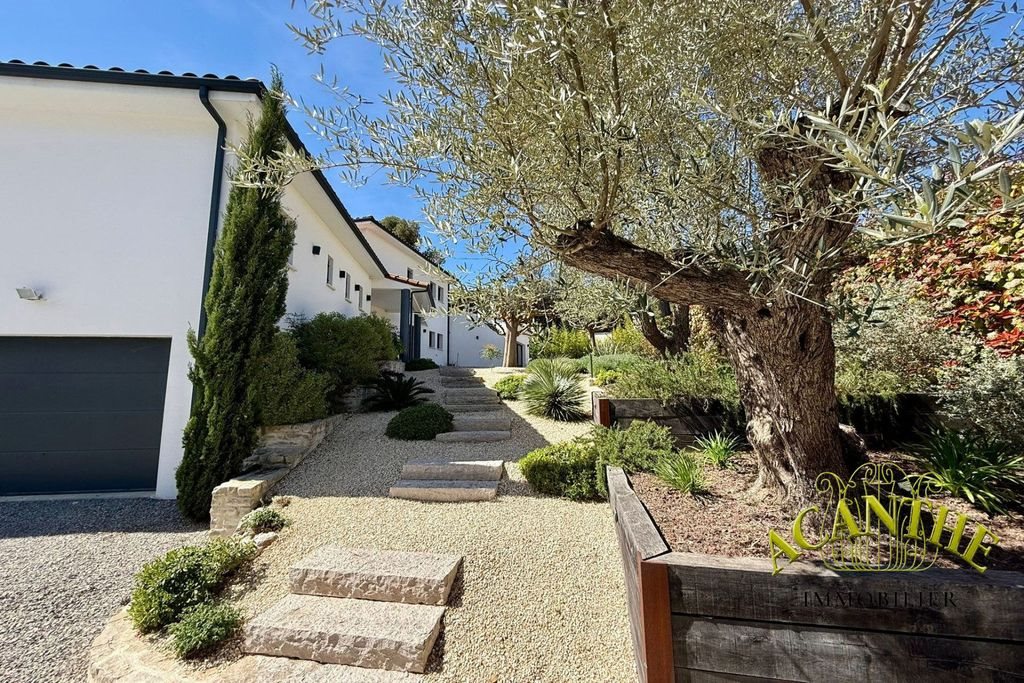 Maison à vendre, 230m², Saint-Gély-du-Fesc